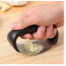 Прес для часнику з ручкою Kitchenware R90345